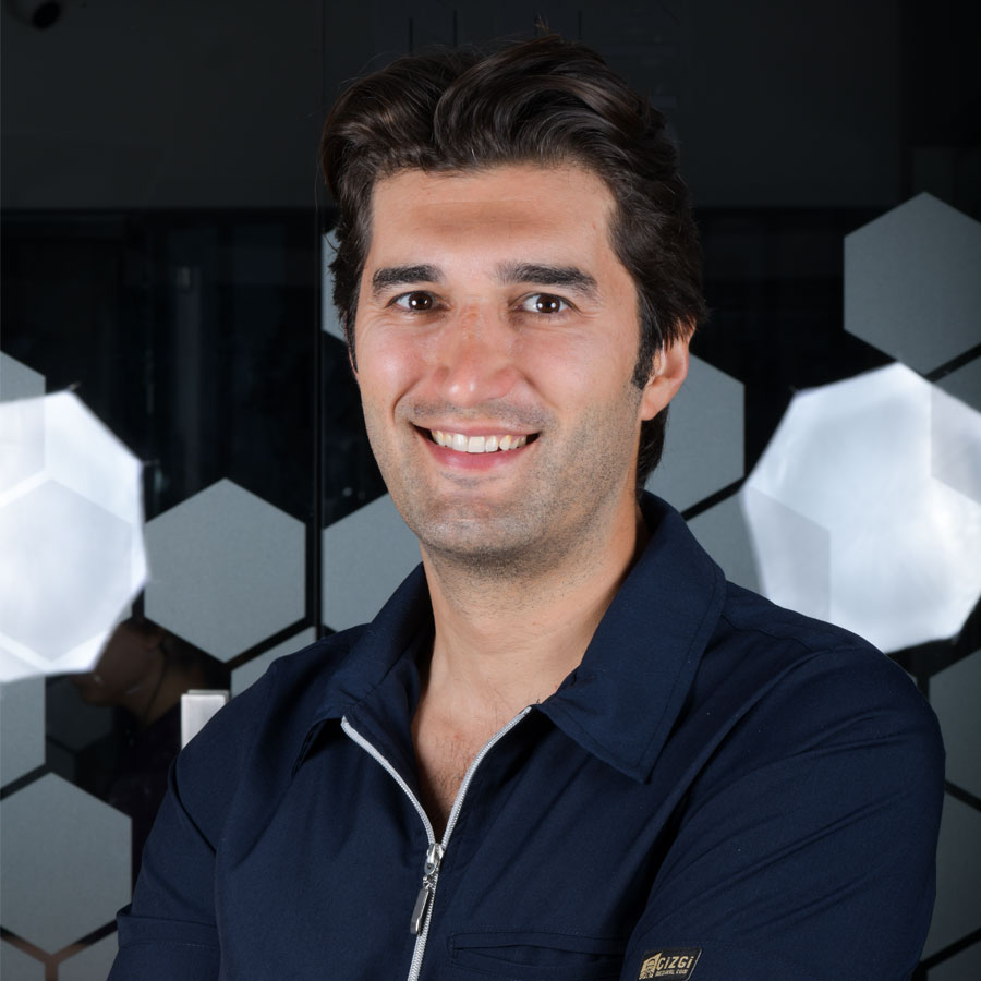 Dr. Onur Ademhan, expert maxillofacial and oral surgeon based in Antalya, TurkeyDr. Onur Ademhan, expert maxillofacial and oral surgeon based in Antalya, Turkey