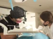 Çene Cerrahisi Hangi Hastalıklara Bakar? Dr. Onur Ademhan, Antalya’da ağız, diş ve çene cerrahisi alanında hastaların şikayetlerini detaylı muayene ve kişiye özel planlama ile değerlendirir.